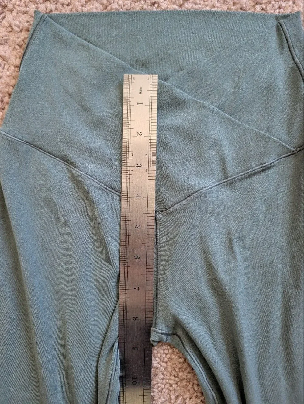 OFFLINE Aerie Olive Fun Green Real Me High Waisted Crossover Flare Legging Small